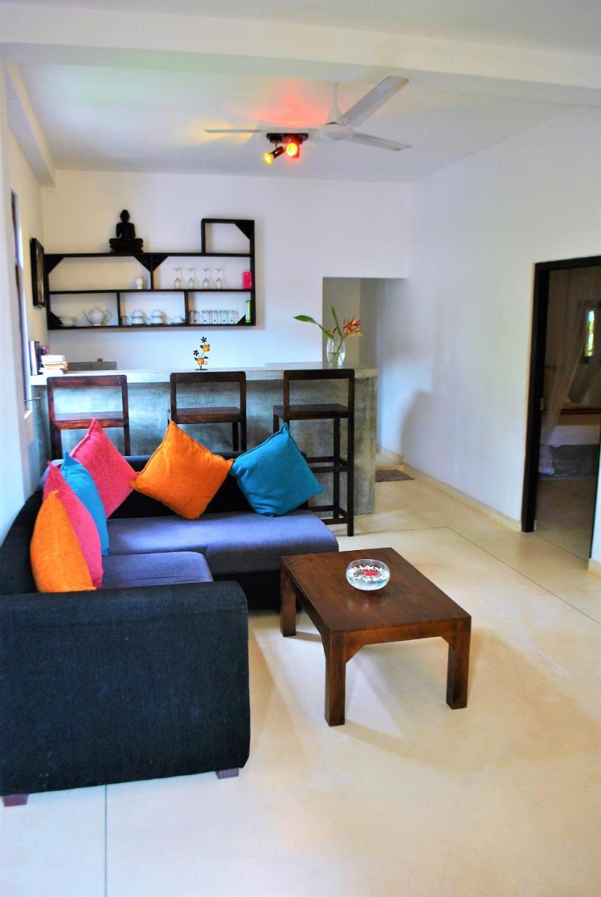 Sleepy Head Guesthouse Unawatuna Exterior foto